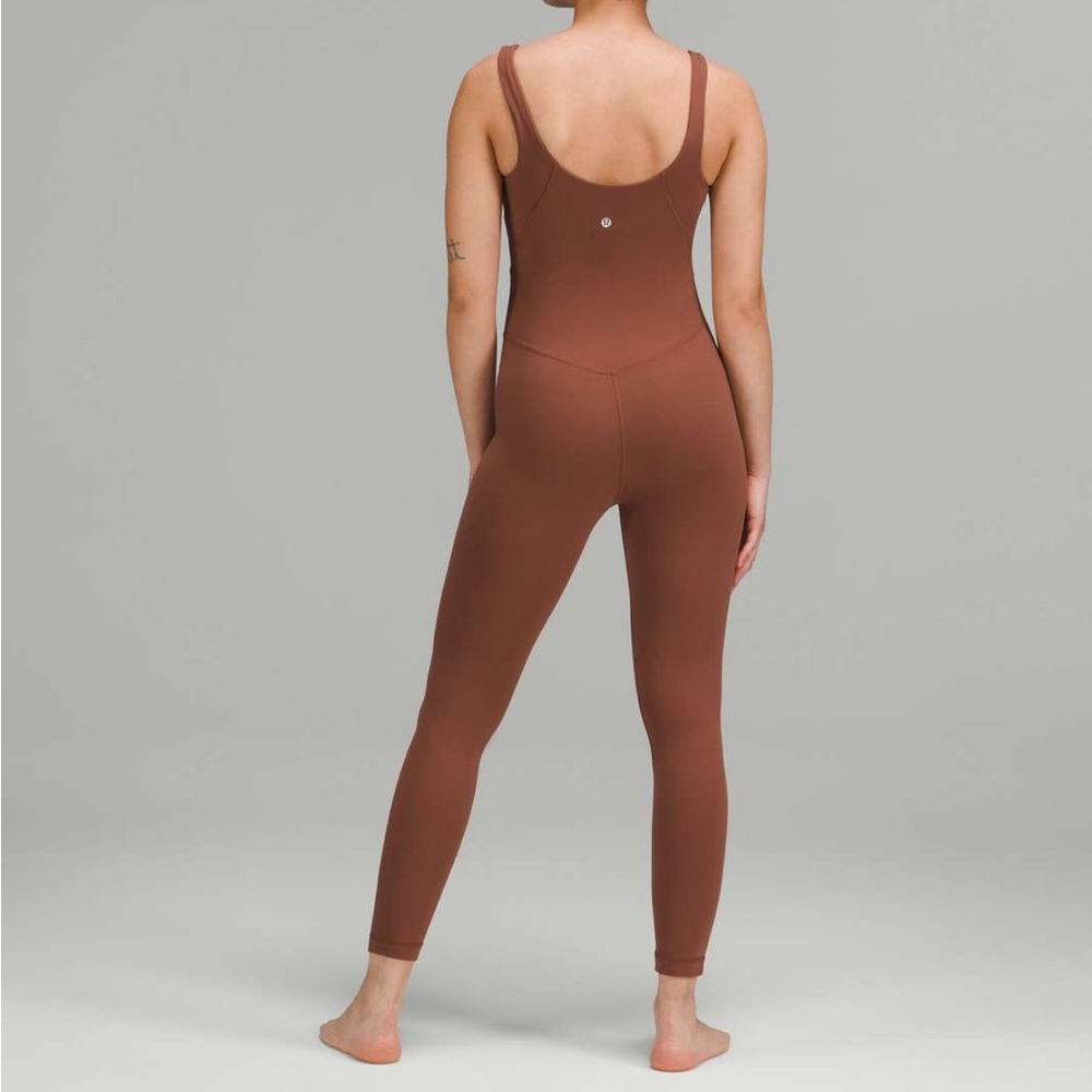 Lululemon Athletica Ribbed Brown Top